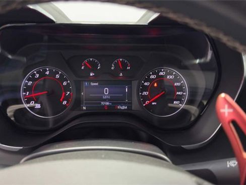 Used 2019 Chevrolet Camaro LT image 18