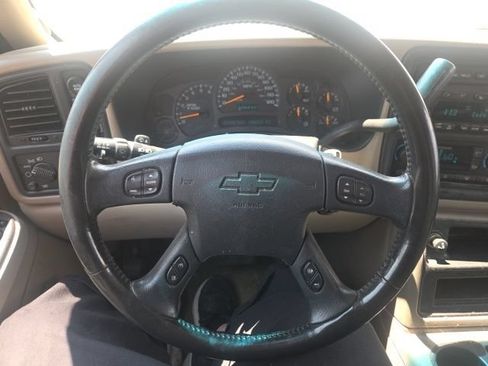 Used 2003 Chevrolet Tahoe LT AWD/4WD image 38