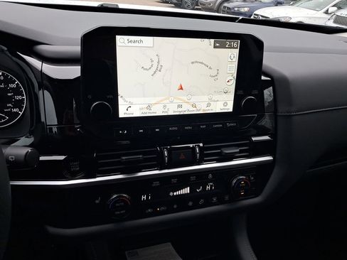 New 2025 Nissan Pathfinder SL w/ SL Premium Package image 19