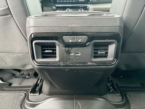 Certified 2024 GMC Sierra 1500 AT4 w/ Technology Package image 21