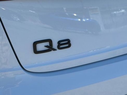 Used 2023 Audi Q8 Prestige AWD/4WD image 35