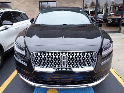 Used 2023 Lincoln Nautilus Reserve w/ Equipment Group 201A image 3