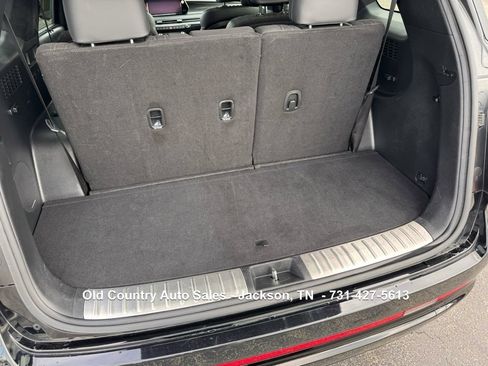 Used 2024 Hyundai Palisade Calligraphy image 16