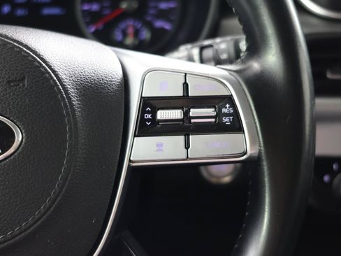 Used 2020 Kia Telluride LX FWD image 20