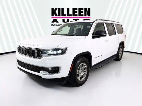 Used 2024 Jeep Wagoneer L 2WD image 3