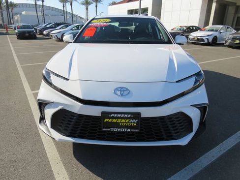 Certified 2026 Toyota Camry SE image 5