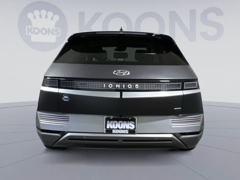 Used 2024 Hyundai Ioniq 5 Limited AWD/4WD image 10