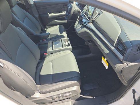 New 2026 Honda Odyssey EX-L image 26