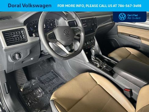 Certified 2022 Volkswagen Atlas Cross Sport SE image 13
