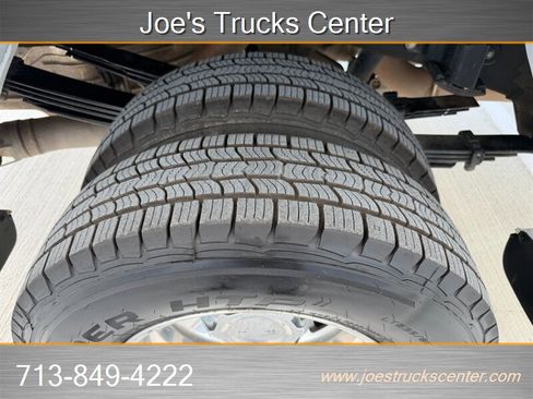 Used 2024 Chevrolet Silverado 3500 LT w/ Convenience Package AWD/4WD image 50