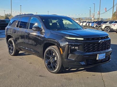 New 2026 Chevrolet Traverse RS image 8
