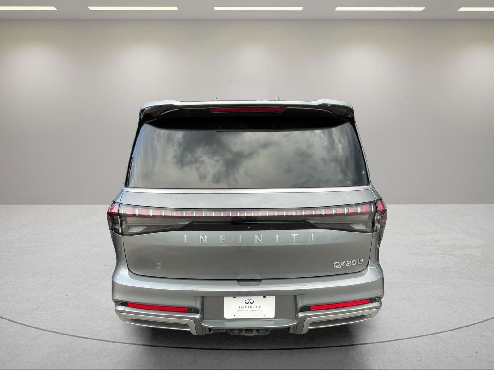 Used 2025 INFINITI QX80 Sensory AWD/4WD image 17