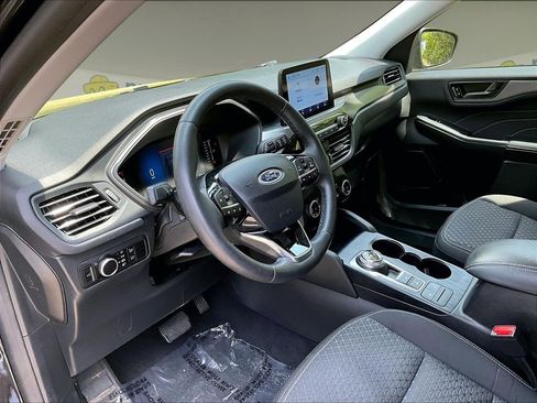 Used 2023 Ford Escape Active AWD/4WD image 13