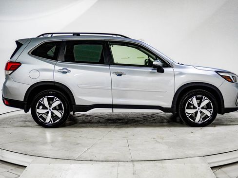Used 2019 Subaru Forester Touring image 12