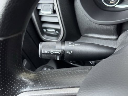 Used 2024 RAM 3500 Tradesman w/ Chrome Appearance Group image 24