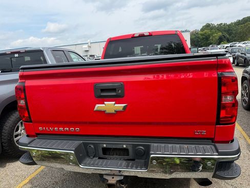 Used 2016 Chevrolet Silverado 2500 LTZ w/ LTZ Plus Package AWD/4WD image 3