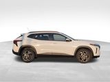 Used 2025 Chevrolet Trax LT w/ Driver Confidence Package image 6
