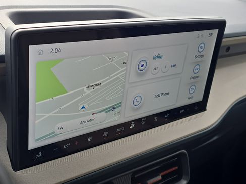 New 2026 Ford Maverick Lariat w/ 4K Tow Package image 21