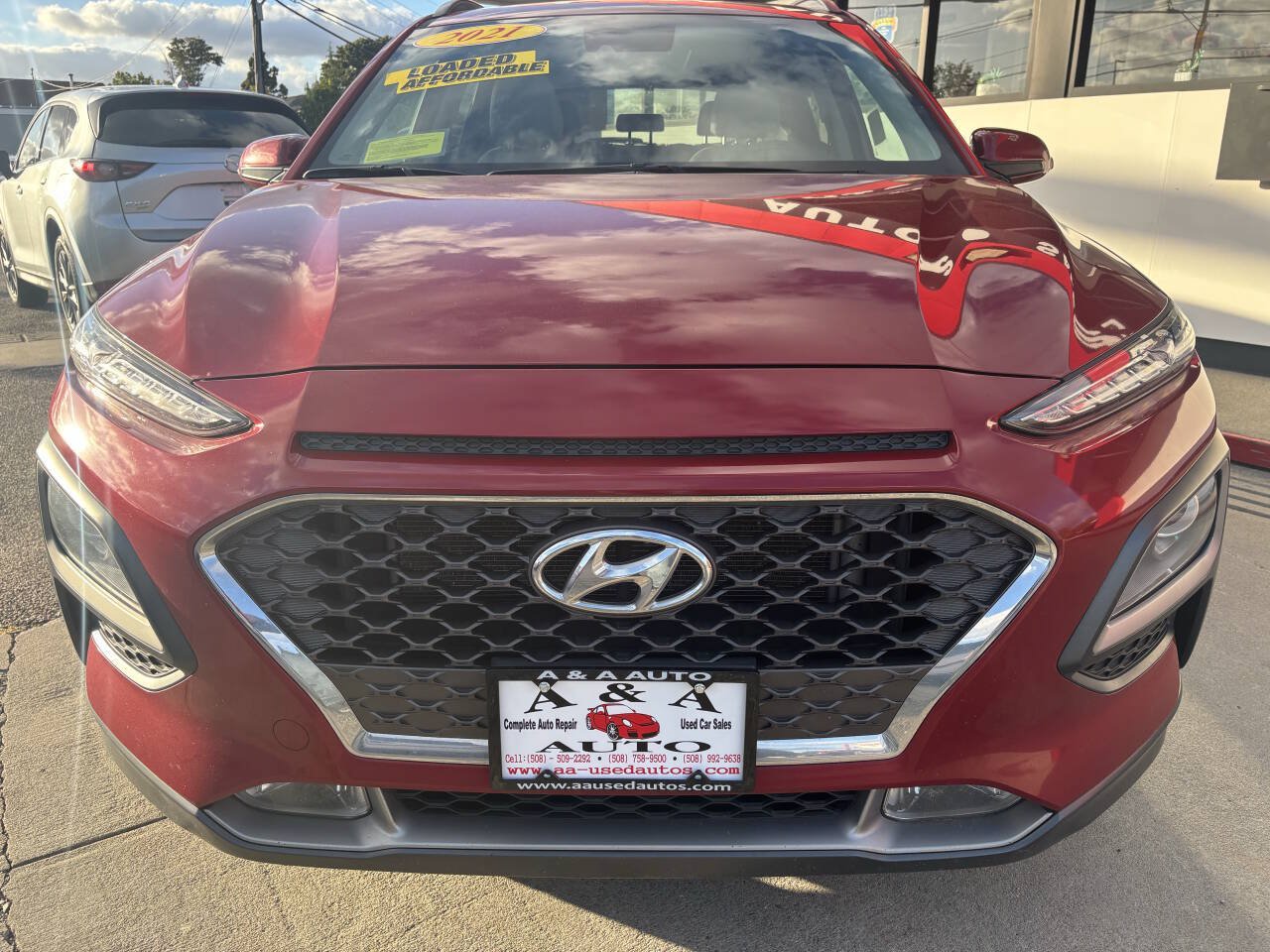 Used 2021 Hyundai Kona Limited w/ Cargo Package AWD/4WD image 14