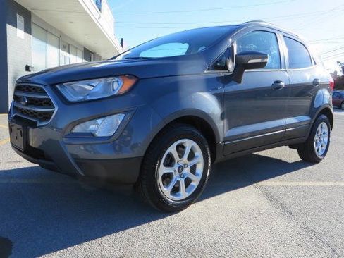 Used 2018 Ford EcoSport SE image 4