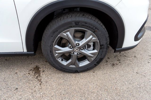 Used 2026 Honda HR-V LX image 9