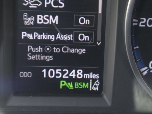 Certified 2018 Toyota RAV4 XLE FWD image 24