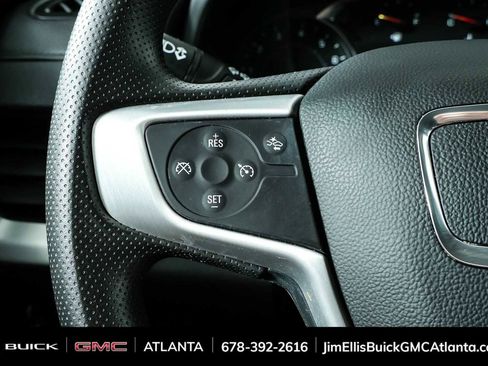 Used 2023 GMC Terrain SLE FWD image 9