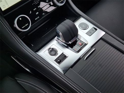 Used 2025 Jaguar F-PACE R-Dynamic S image 16