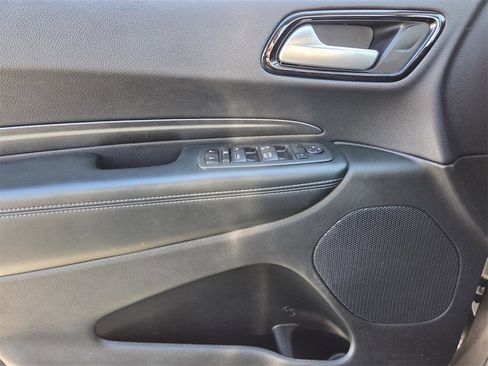 Used 2021 Dodge Durango SXT image 24
