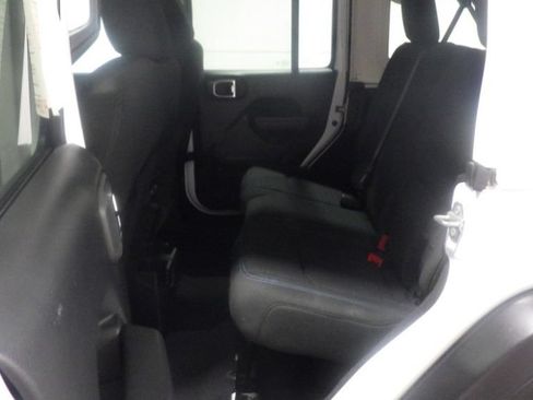 Used 2021 Jeep Wrangler Unlimited Sport AWD/4WD image 7