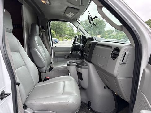 Used 2019 Ford E-350 and Econoline 350 Super Duty w/ Power Windows & Locks Group RWD image 22