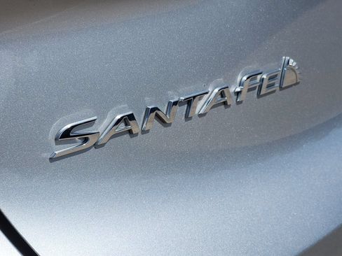 Used 2020 Hyundai Santa Fe SEL FWD image 8