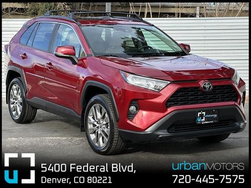 Used 2019 Toyota RAV4 XLE Premium image 1