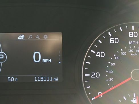Used 2018 Kia Optima LX image 2