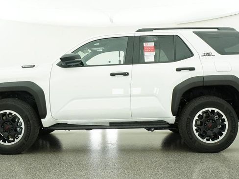New 2026 Toyota 4Runner 4WD image 22