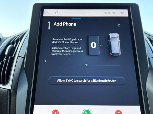 Used 2024 Ford Edge SEL image 26