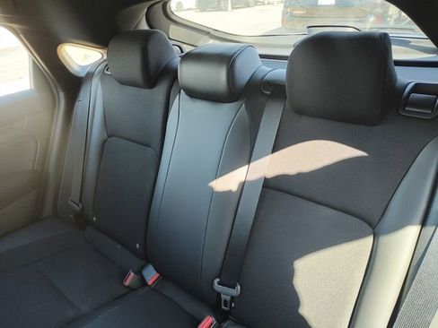 Used 2023 Honda Civic Sport image 9