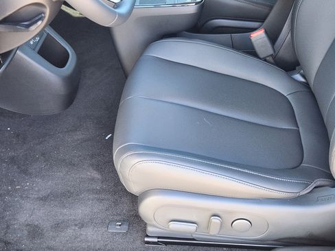 New 2026 Hyundai Ioniq 5 SEL image 9