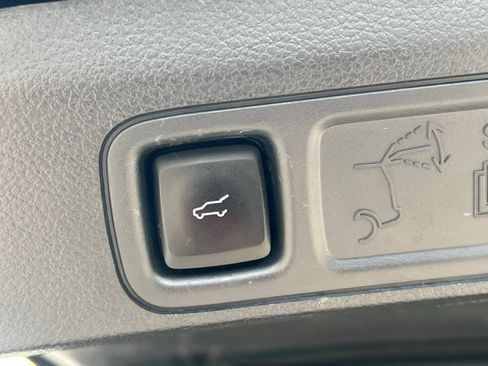 Used 2024 Ford Expedition Max Limited image 17