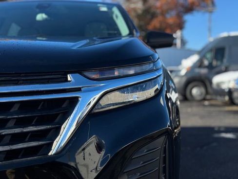 Used 2024 Chevrolet Equinox LS image 7