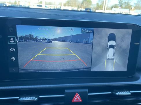 Used 2026 Kia Sportage SX image 17