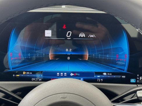 New 2026 Mercedes-Benz E 53 AMG e 4MATIC Sedan image 13