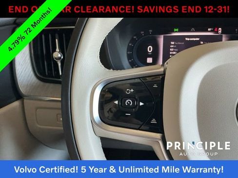 Certified 2023 Volvo XC60 B5 Plus image 19