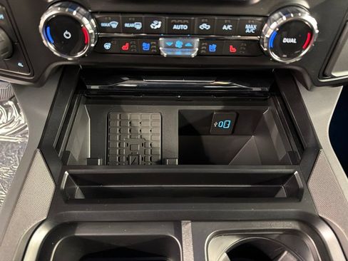 New 2026 Ford F250 Lariat w/ Black Appearance Package AWD/4WD image 14