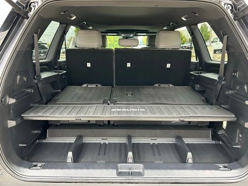 Used 2025 Toyota Sequoia SR5 w/ SR5 Premium Package AWD/4WD image 26