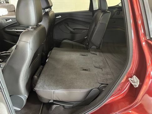 Used 2014 Ford Escape Titanium image 33