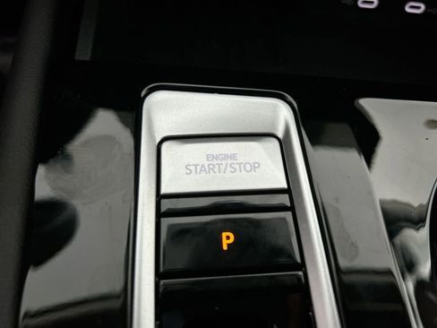 New 2026 Volkswagen Atlas SE image 33