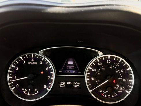 Used 2019 INFINITI QX60 Luxe w/ Essential Package image 44