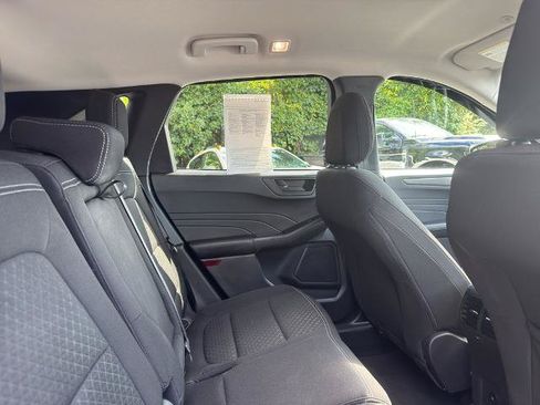 Certified 2025 Ford Escape Active w/ Cold Weather Package AWD/4WD image 5