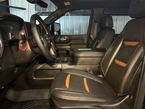 Used 2020 GMC Sierra 2500 AT4 w/ AT4 Premium Package AWD/4WD image 19